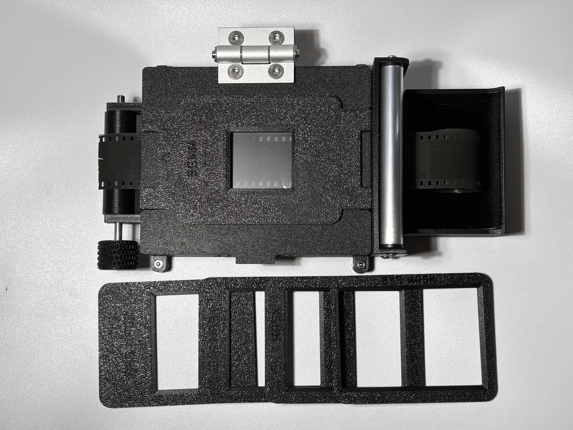 F-Holder Pro cùng các khay film tháo rời